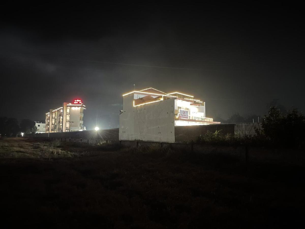Sumedha G Village Resort And Spa Raiwala Luaran gambar