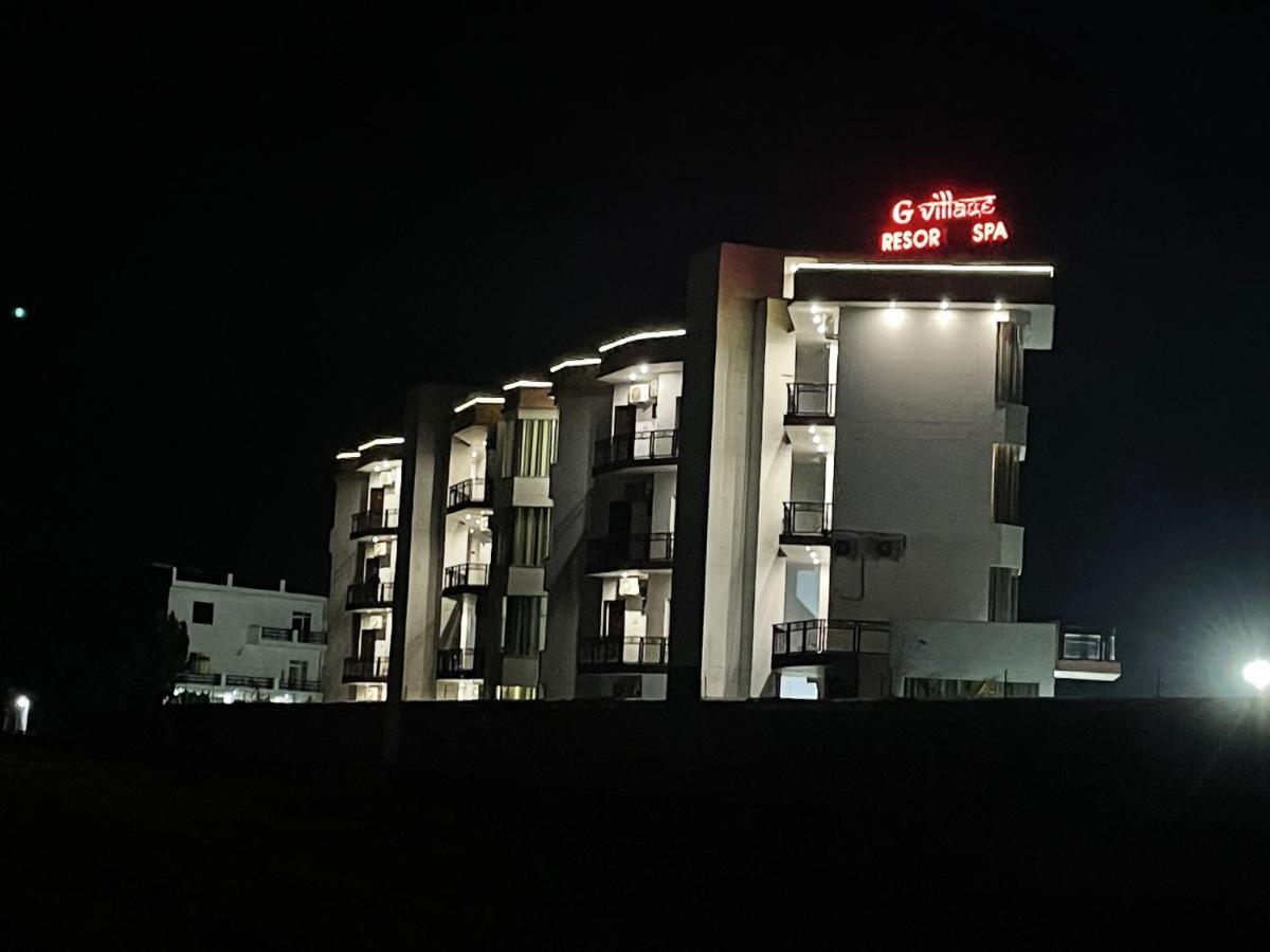 Sumedha G Village Resort And Spa Raiwala Luaran gambar