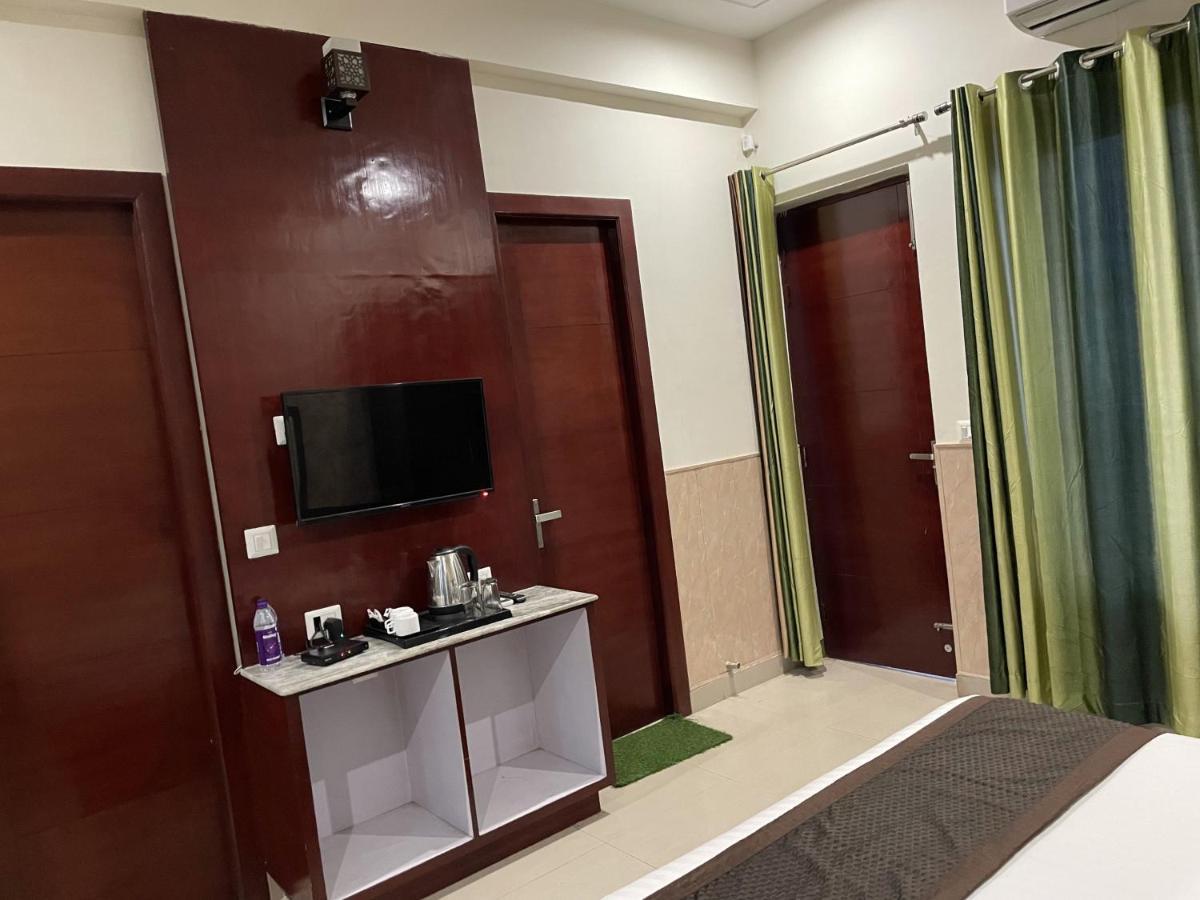 Sumedha G Village Resort And Spa Raiwala Luaran gambar